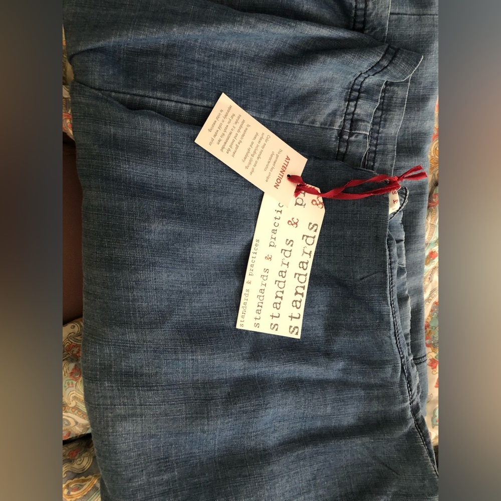 NWT- Lightweight Palazzo pant